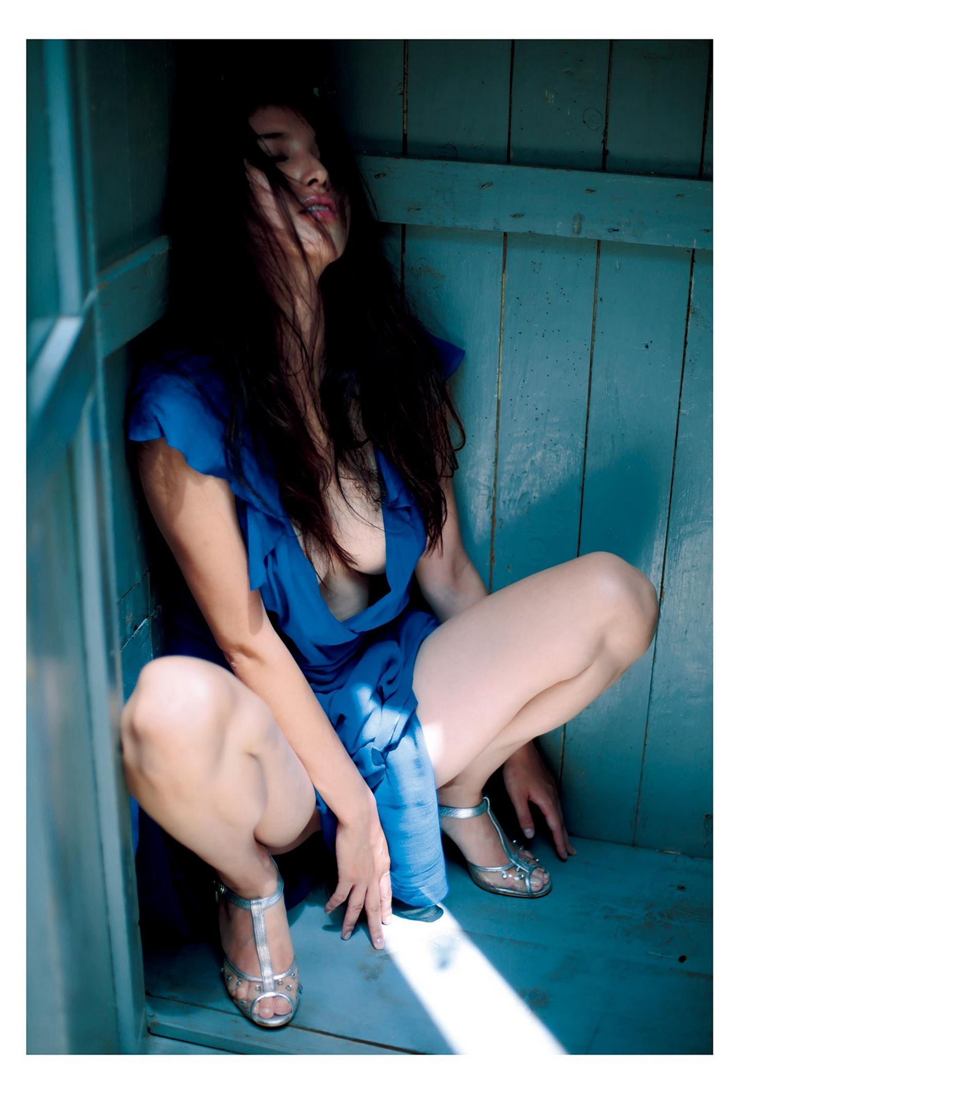 橋本マナミ写真集 『MANAMI BY KISHIN』(2014.12.08)